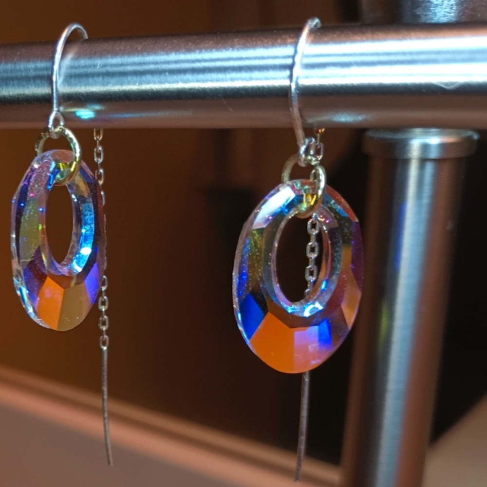Crystal and metal earrings